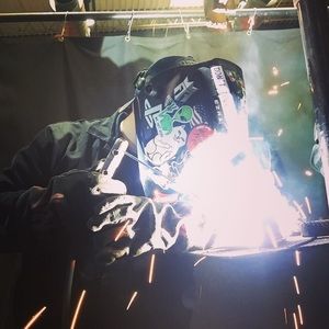 Meet your Posher, Robert